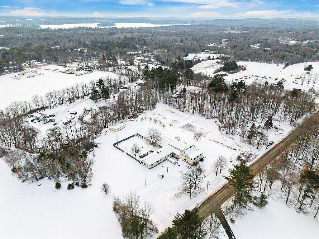 457 Old Lewiston Road Winthrop ME 04364
