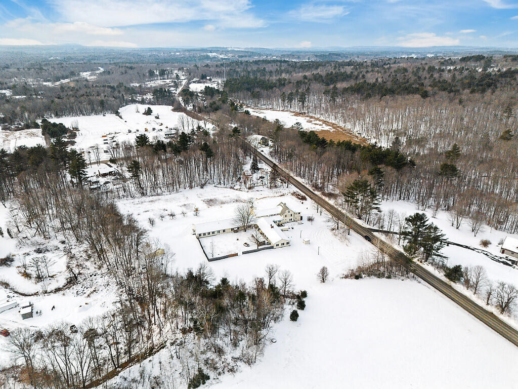 457 Old Lewiston Road Winthrop ME 04364