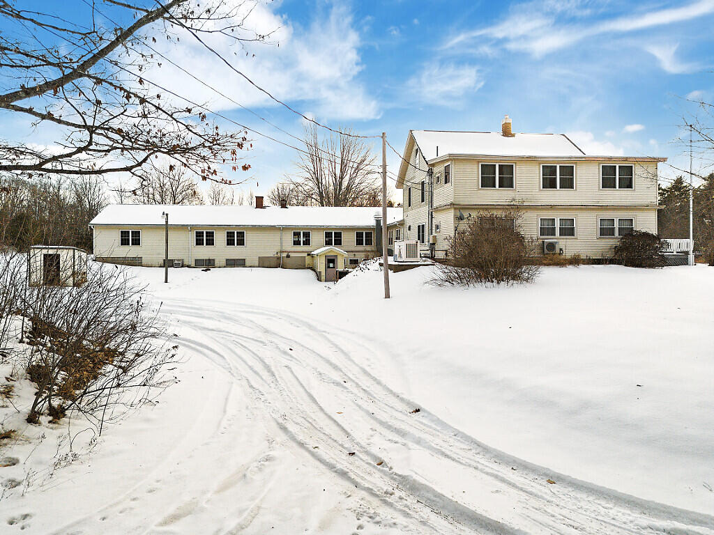 457 Old Lewiston Road Winthrop ME 04364