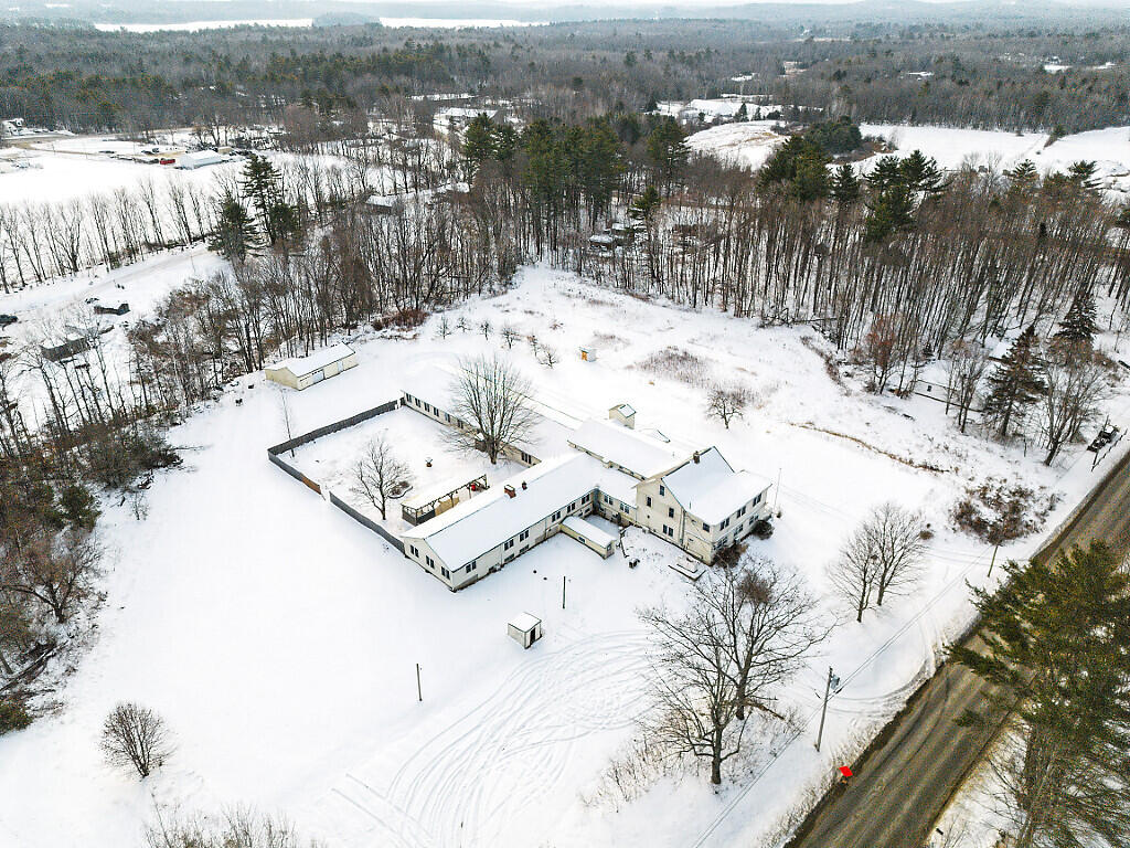 457 Old Lewiston Road Winthrop ME 04364