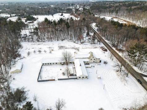 457 Old Lewiston Road Winthrop ME 04364