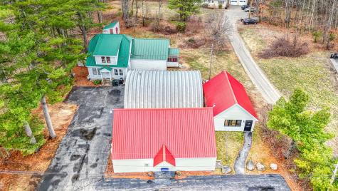 1254 Roosevelt Trail Raymond ME 04071