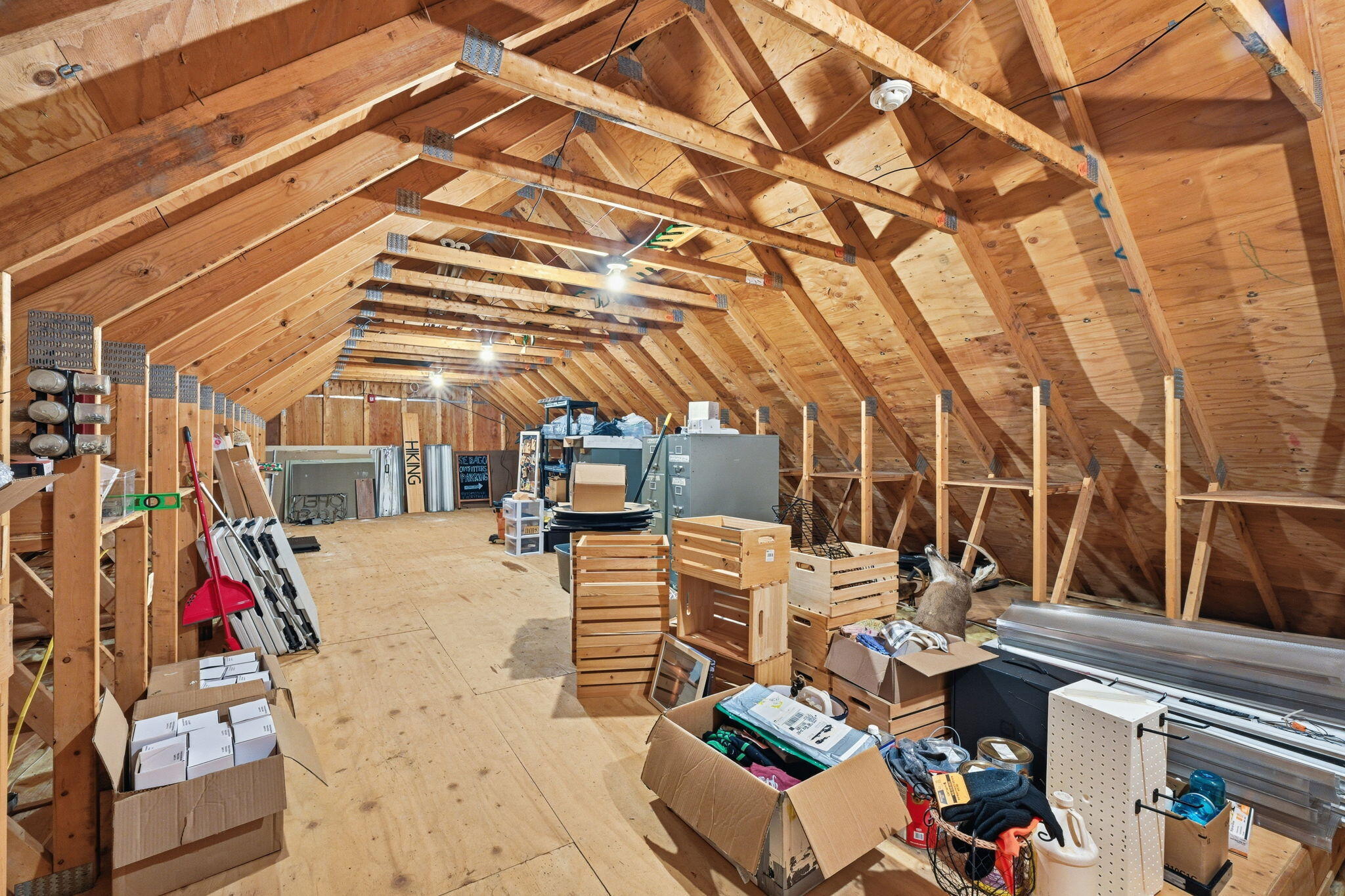 1254 Roosevelt Trail Raymond ME 04071
