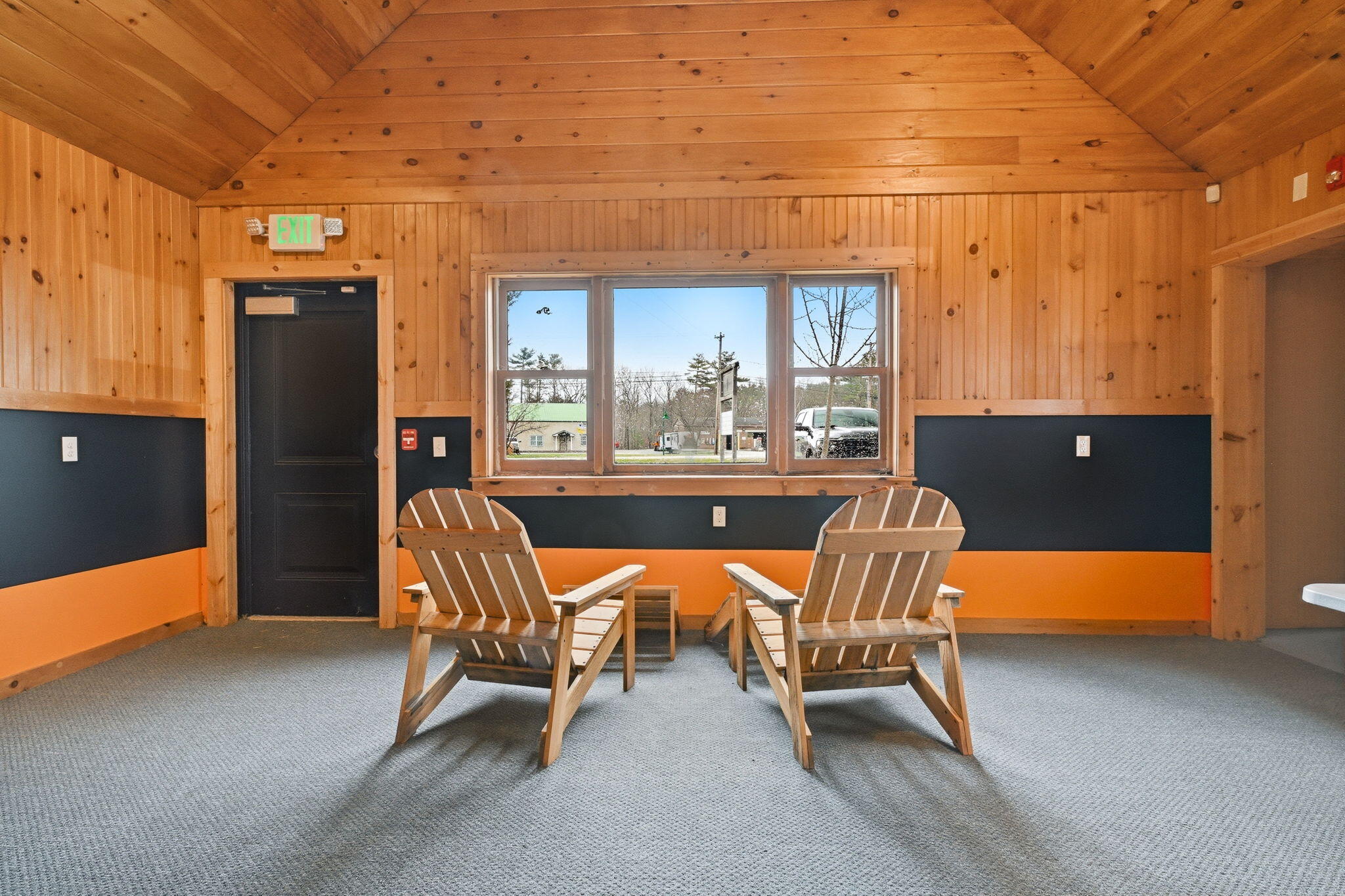 1254 Roosevelt Trail Raymond ME 04071