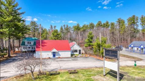1254 Roosevelt Trail Raymond ME 04071