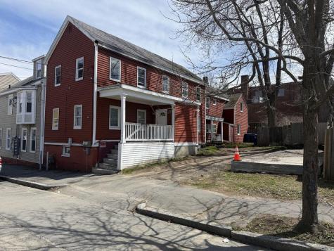 198 / 21 /oxford / Cedar Street Portland ME 04101