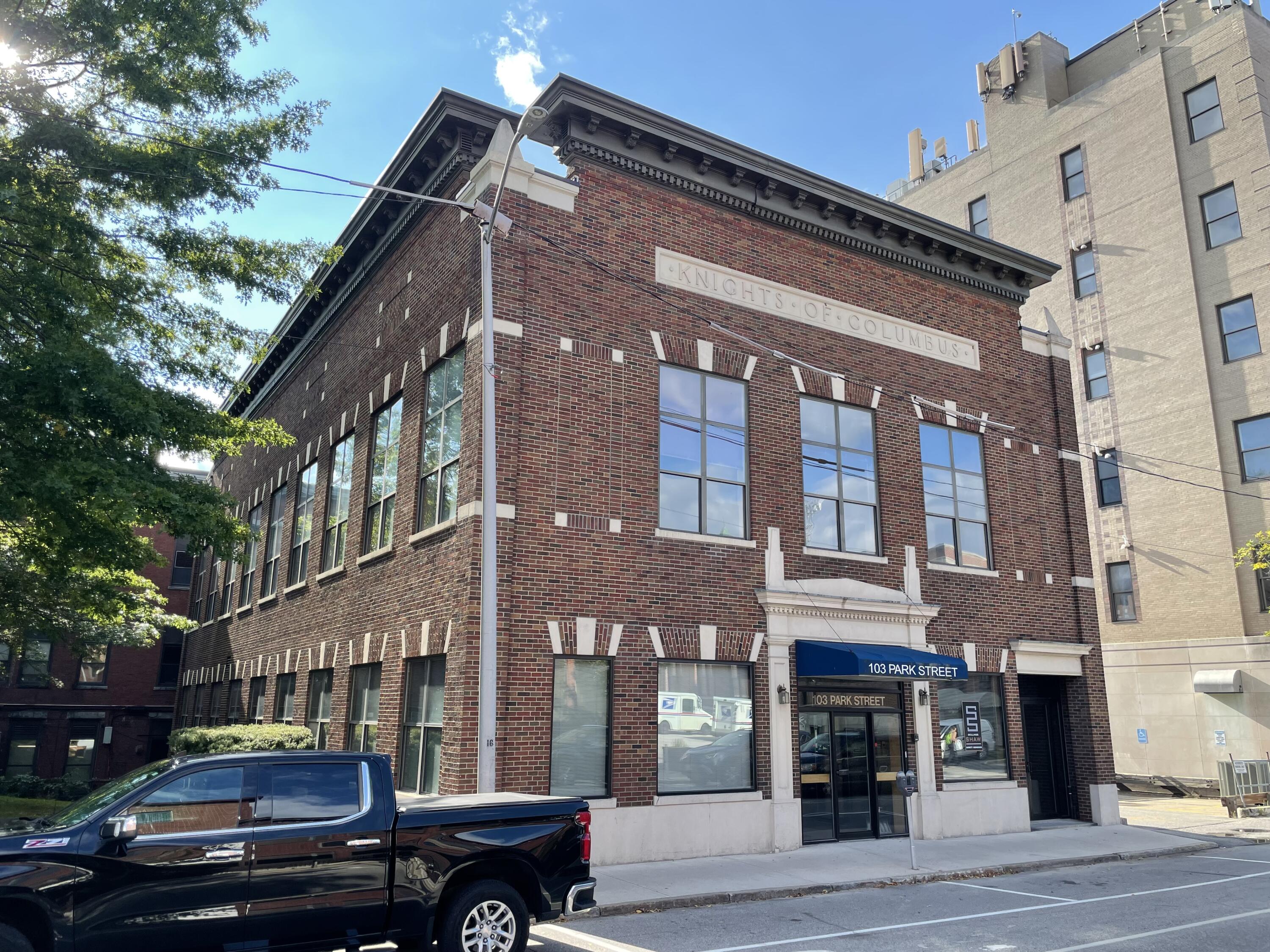 103 Park Street Lewiston ME 04240