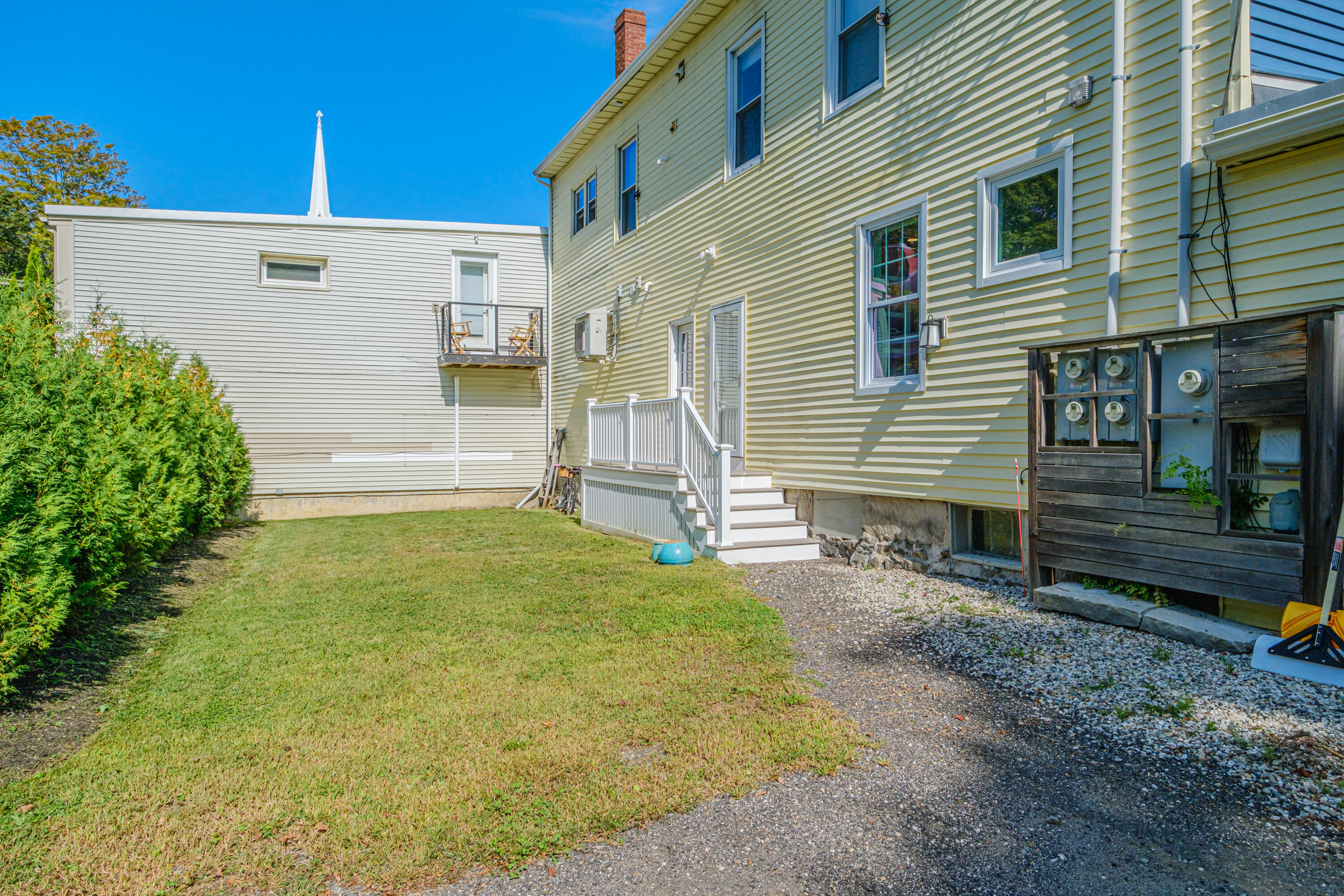 90 Main Street Yarmouth ME 04096