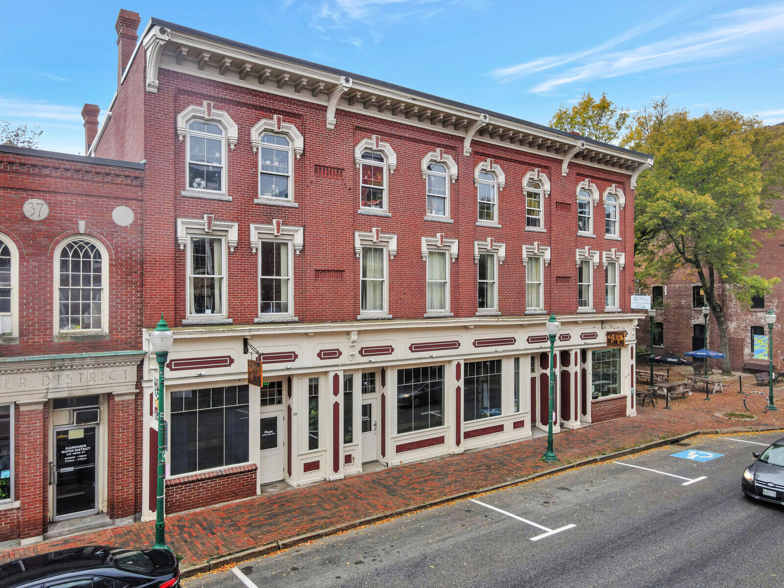 252 Water Street Gardiner ME 04345