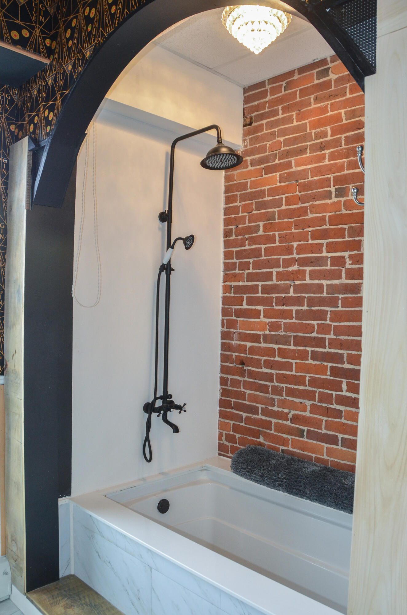 252 Water Street Gardiner ME 04345