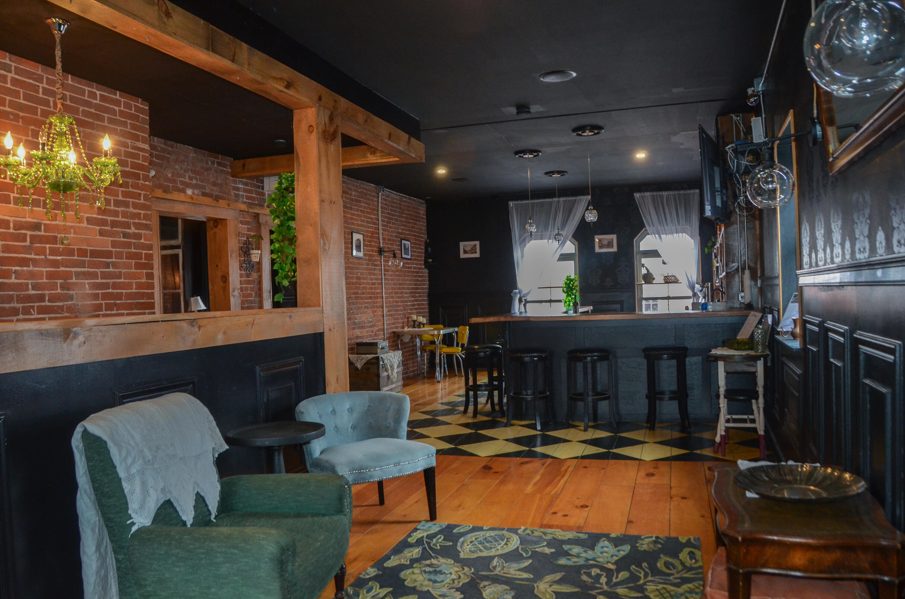 252 Water Street Gardiner ME 04345