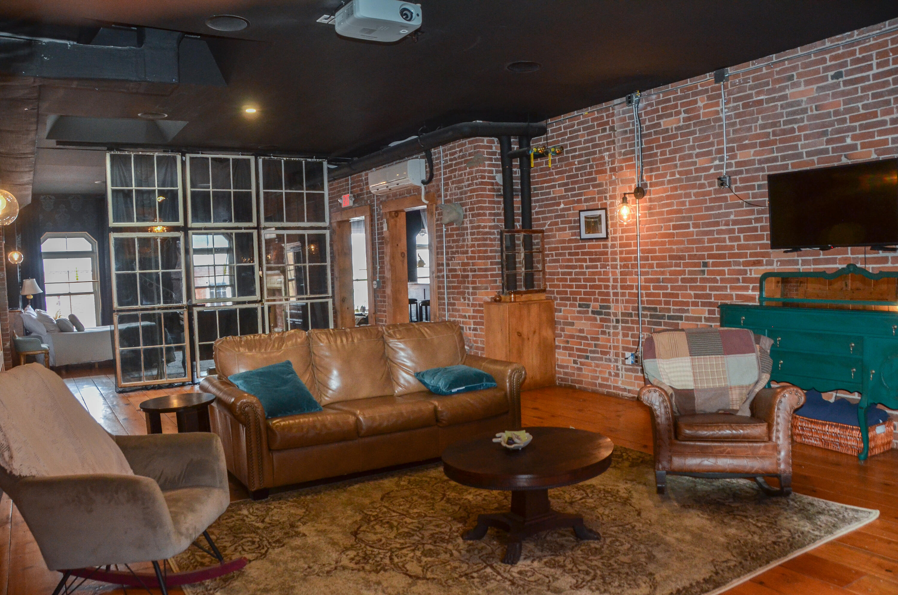 252 Water Street Gardiner ME 04345