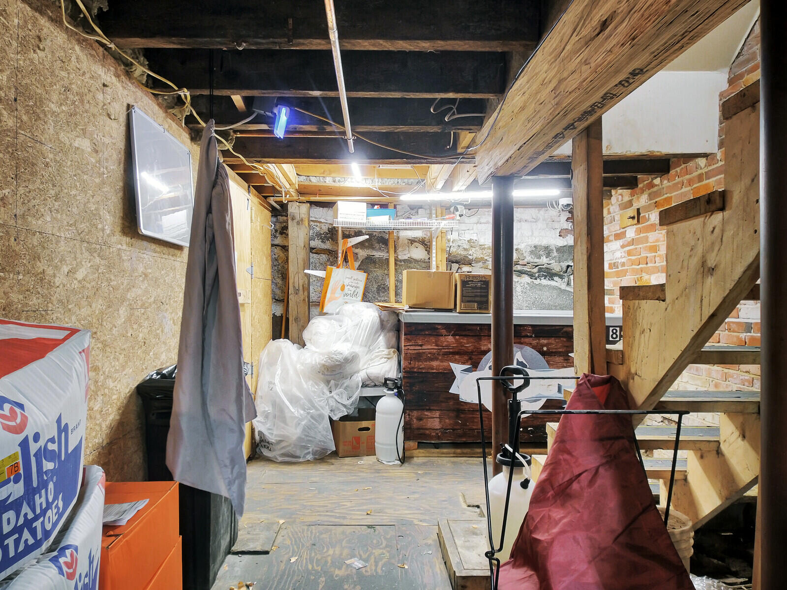 252 Water Street Gardiner ME 04345