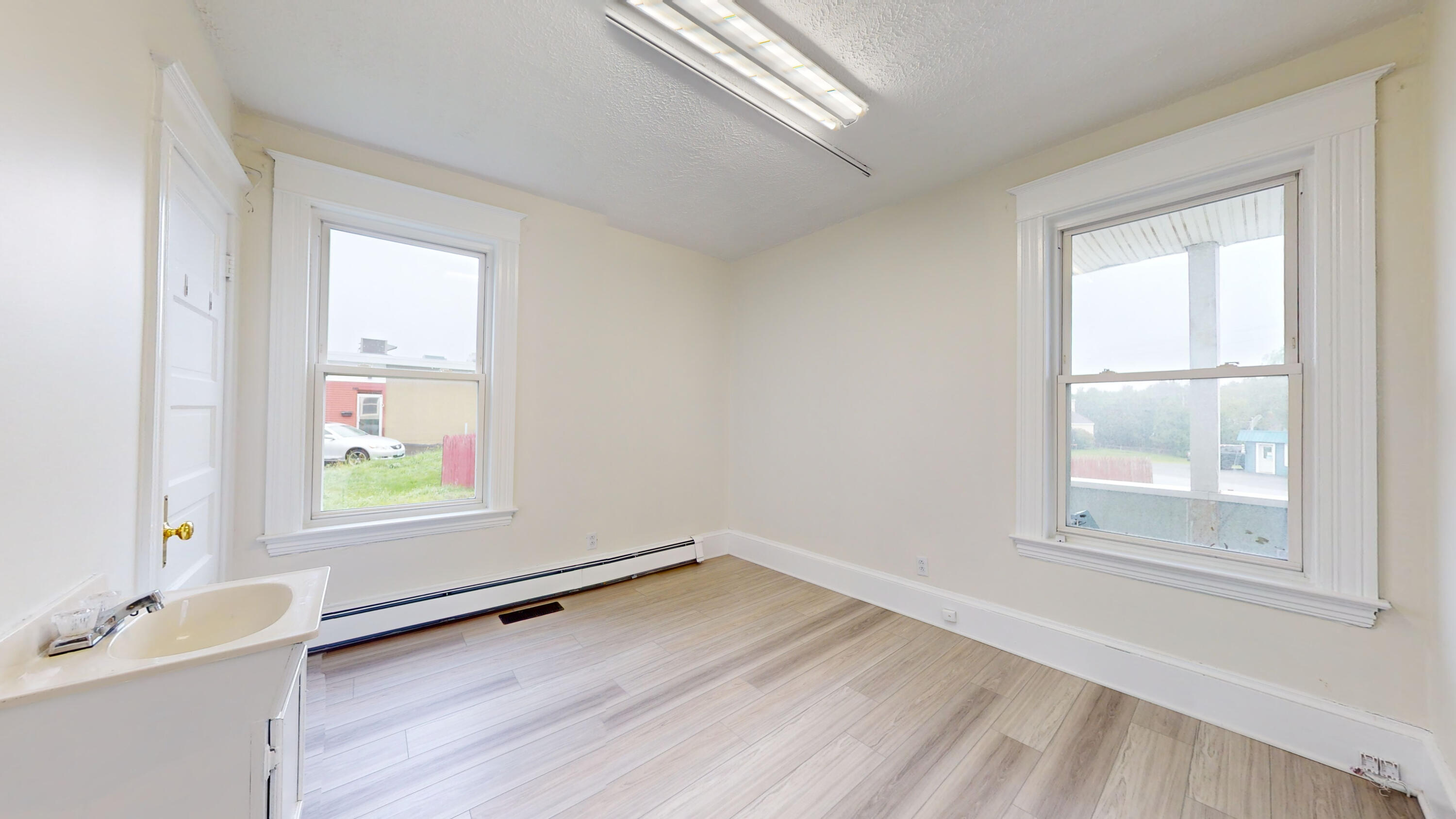 513 Sabattus Street Lewiston ME 04240