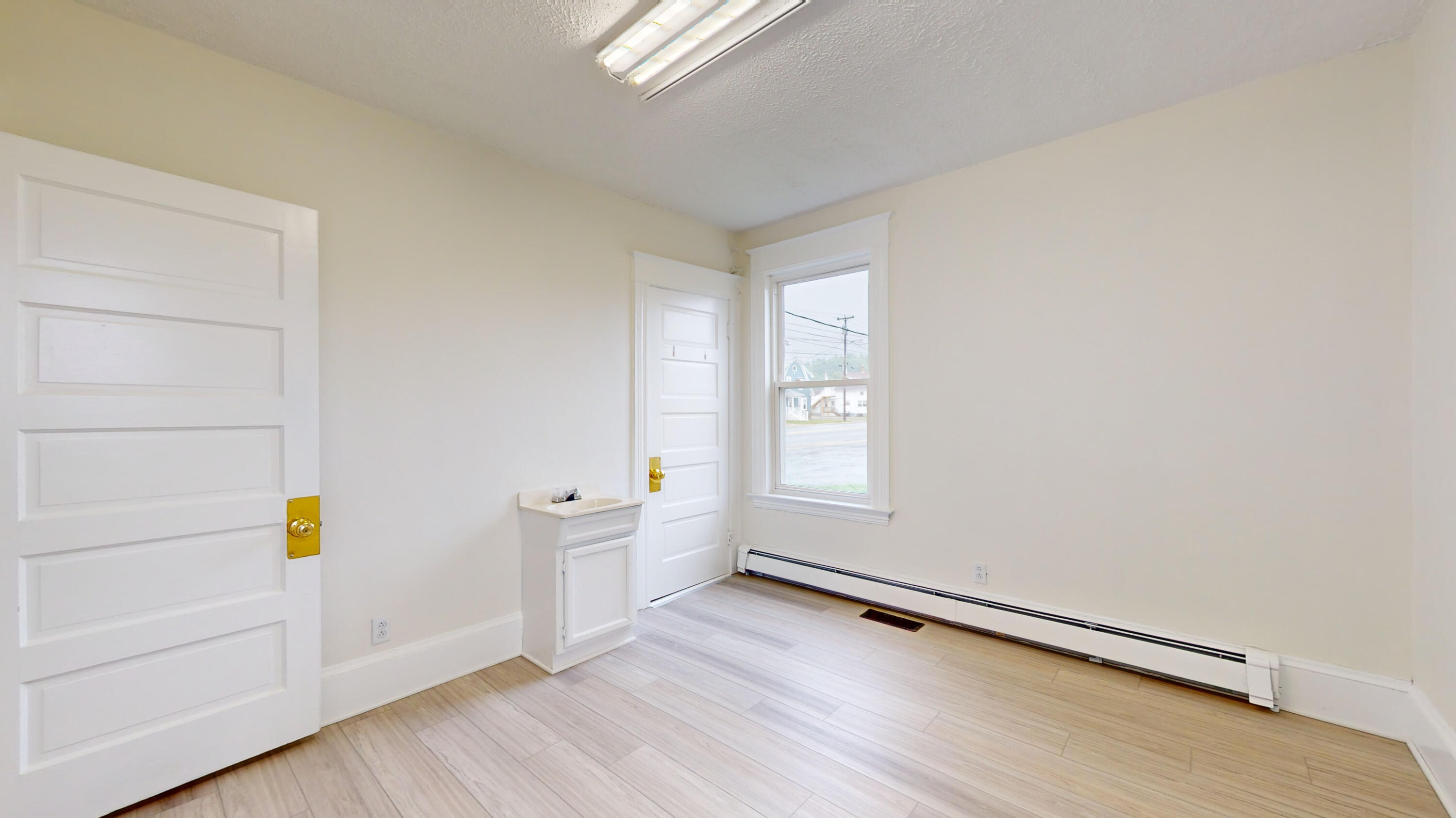 513 Sabattus Street Lewiston ME 04240