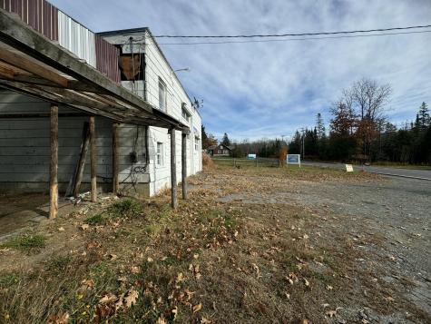 101 Pleasant Avenue Sangerville ME 04479