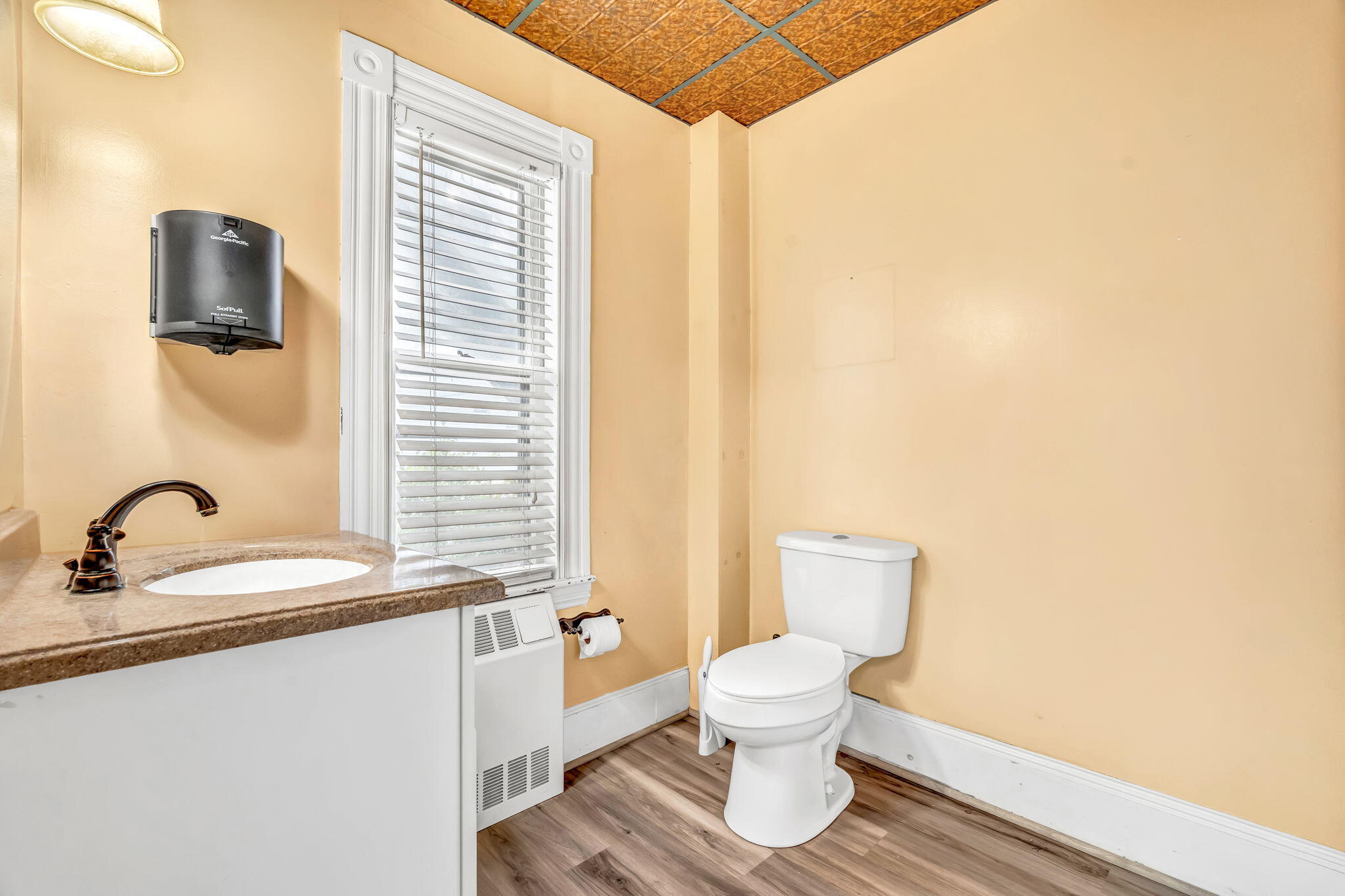 86 Western Avenue Augusta ME 04330