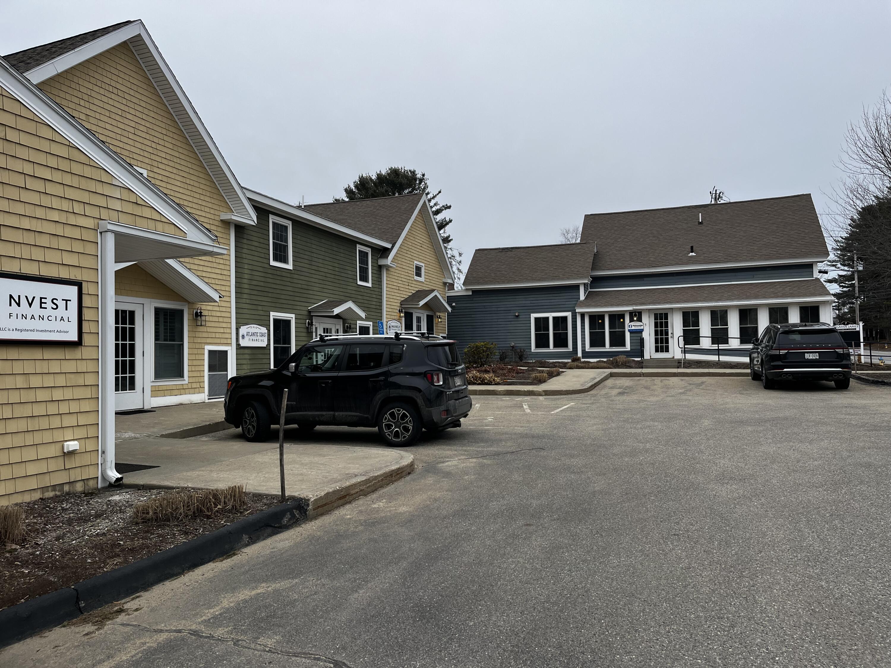 69 York Street Kennebunk ME 04043