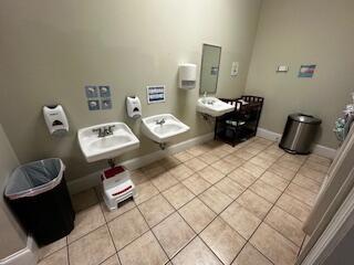 18 Ellingwood Drive Newport ME 04953