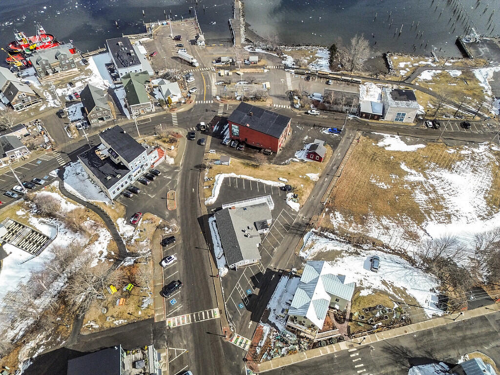 30 Main Street Belfast ME 04915