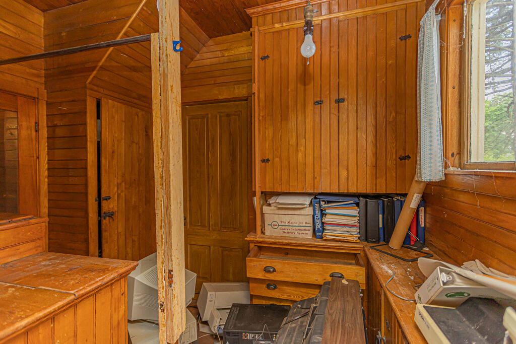 108 Perham Street Farmington ME 04938