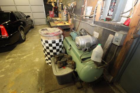 20 Estes Avenue Palmyra ME 04965