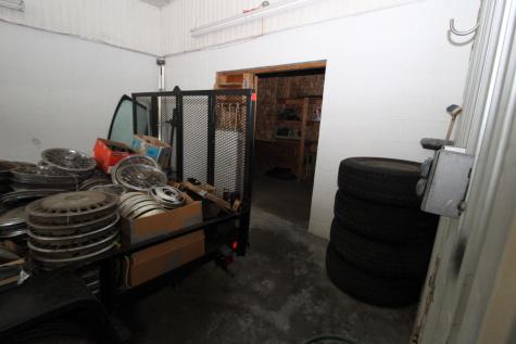 20 Estes Avenue Palmyra ME 04965