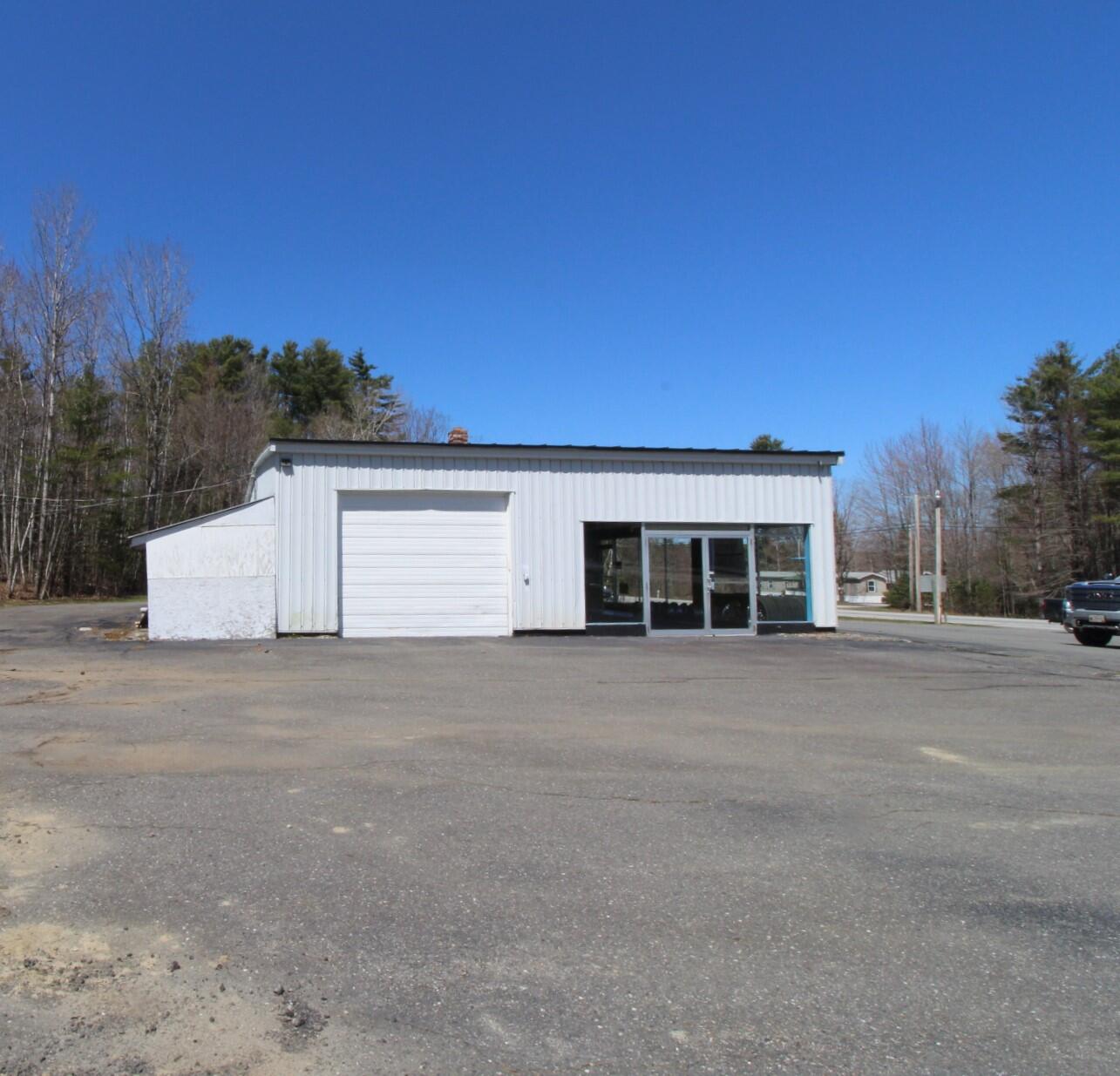 20 Estes Avenue Palmyra ME 04965