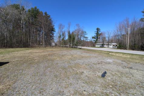 20 Estes Avenue Palmyra ME 04965