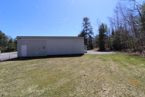 20 Estes Avenue Palmyra ME 04965