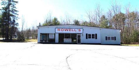 20 Estes Avenue Palmyra ME 04965