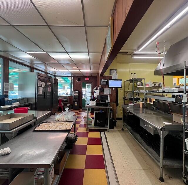 111 Bath Road Brunswick ME 04011
