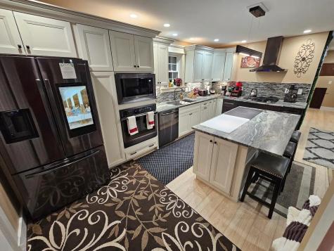 435 High Street Sanford ME 04073