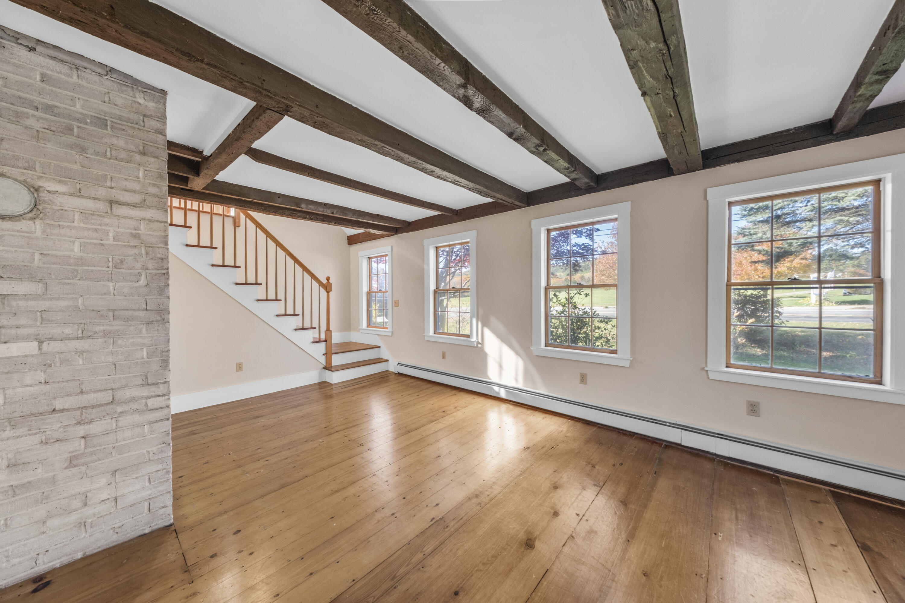 2561 Atlantic Highway Lincolnville ME 04849