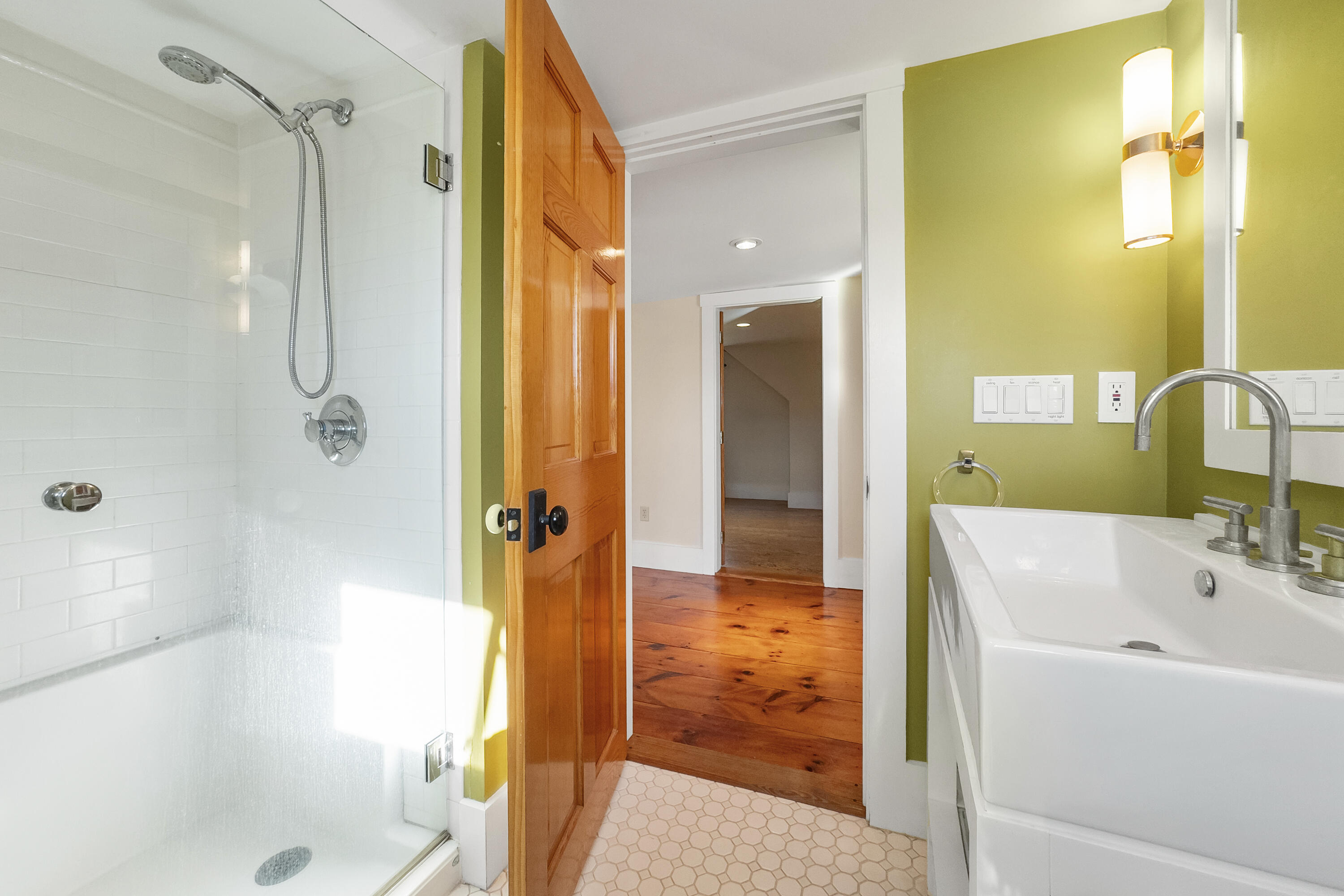 2561 Atlantic Highway Lincolnville ME 04849