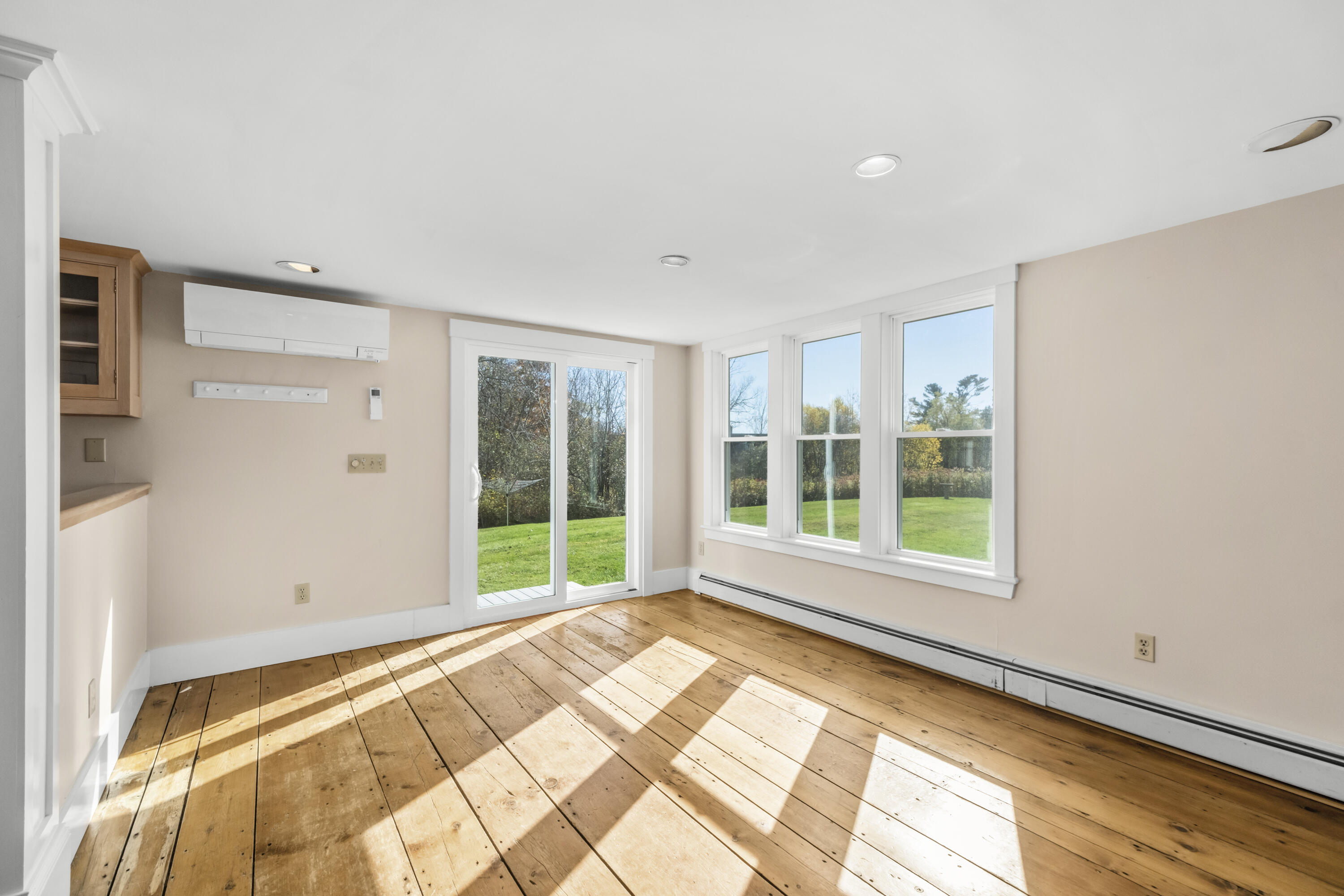 2561 Atlantic Highway Lincolnville ME 04849