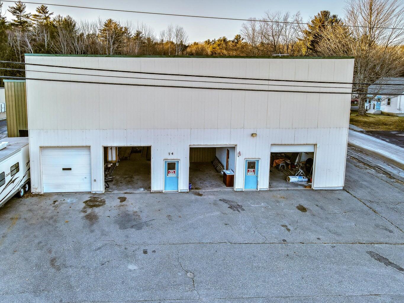 74 Route 133 Winthrop ME 04364