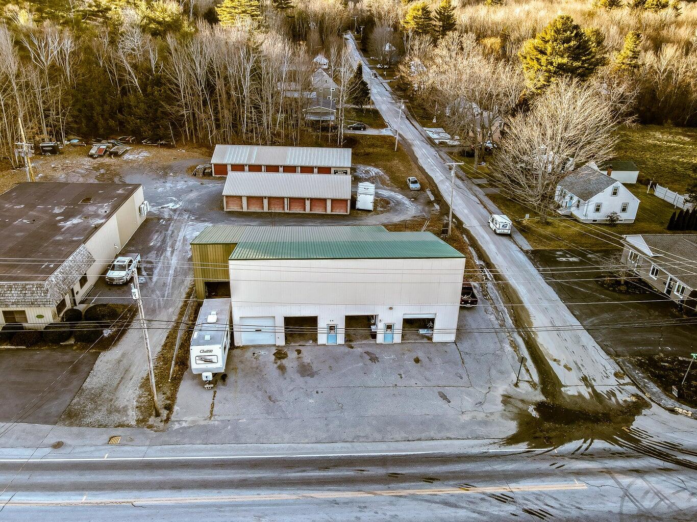 74 Route 133 Winthrop ME 04364
