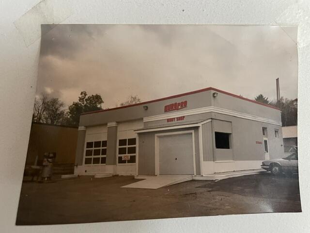 74 Route 133 Winthrop ME 04364