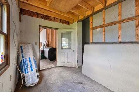 74 Route 133 Winthrop ME 04364