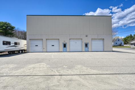 74 Route 133 Winthrop ME 04364
