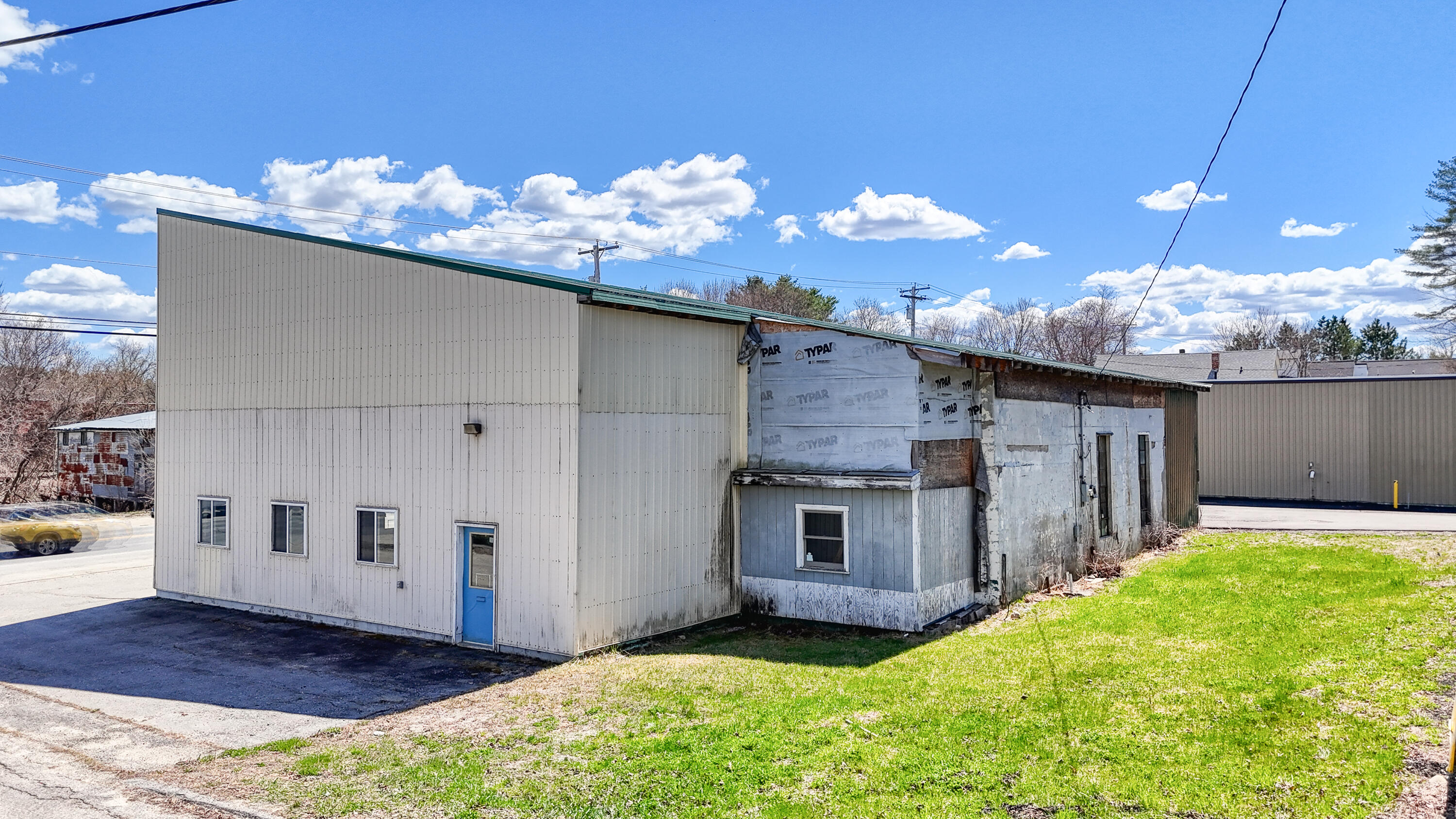 74 Route 133 Winthrop ME 04364