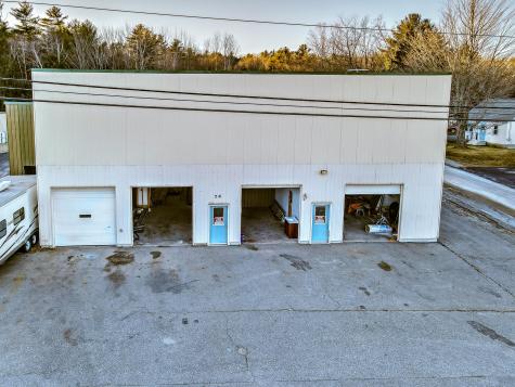 74 Route 133 Winthrop ME 04364