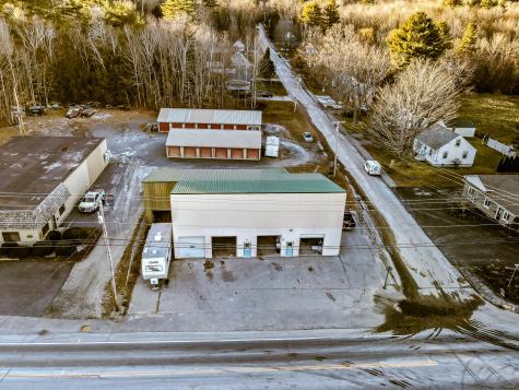 74 Route 133 Winthrop ME 04364