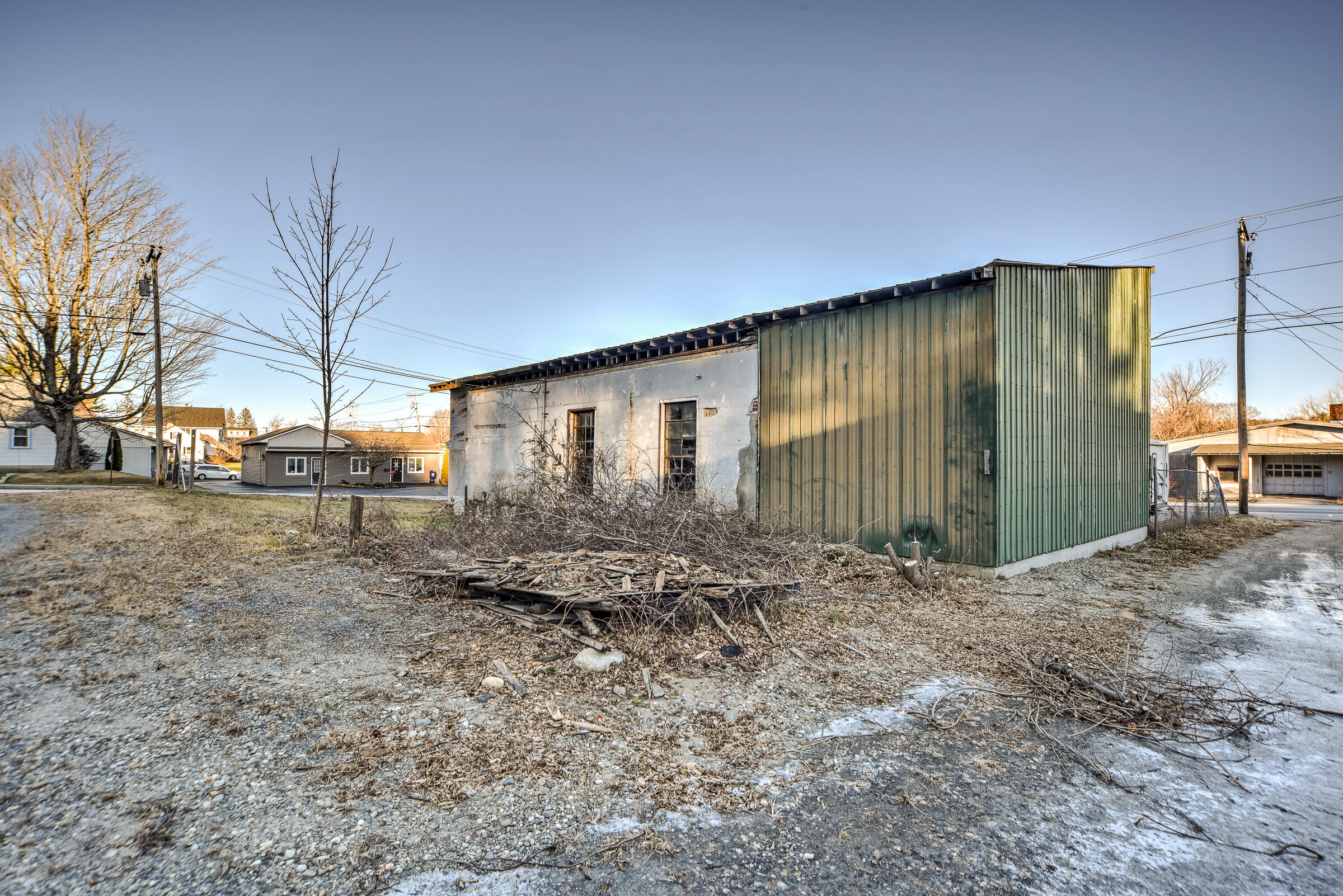 74 Route 133 Winthrop ME 04364