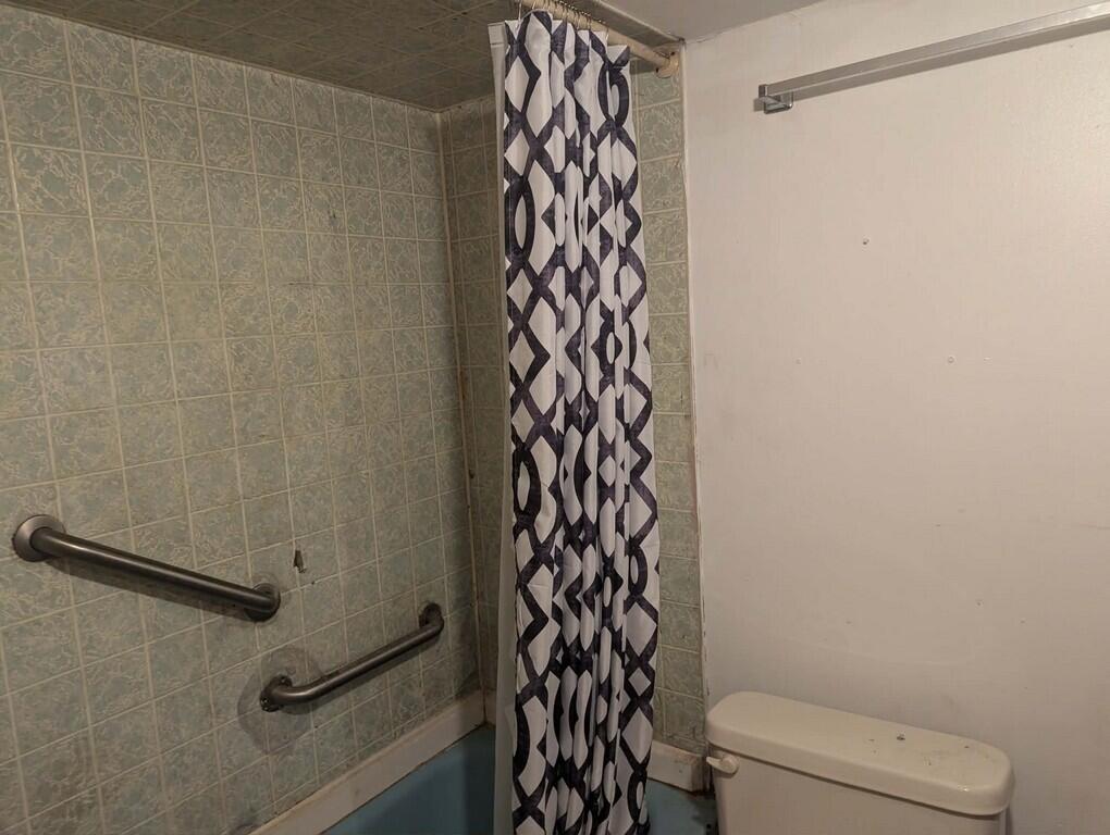 1-21 Spruce Street Madison ME 04950