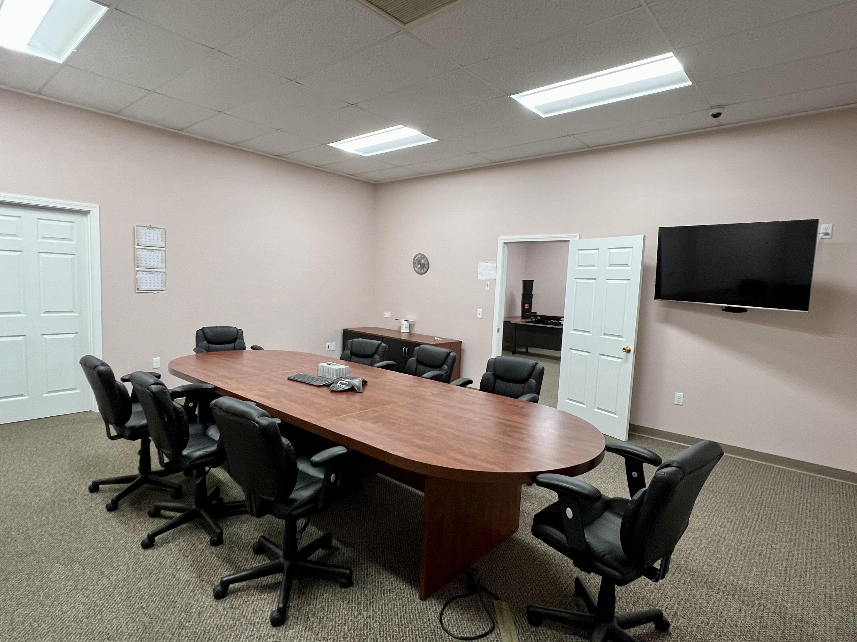 213 W West Broadway Lincoln ME 04457