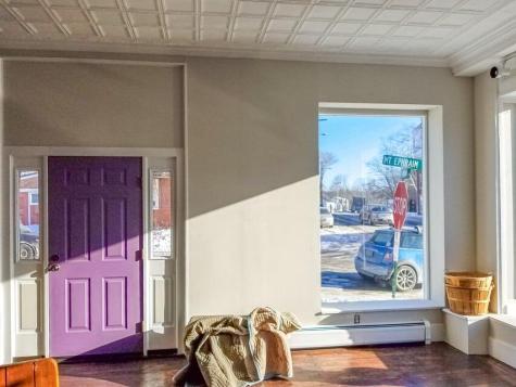 28 E Main Street Searsport ME 04974