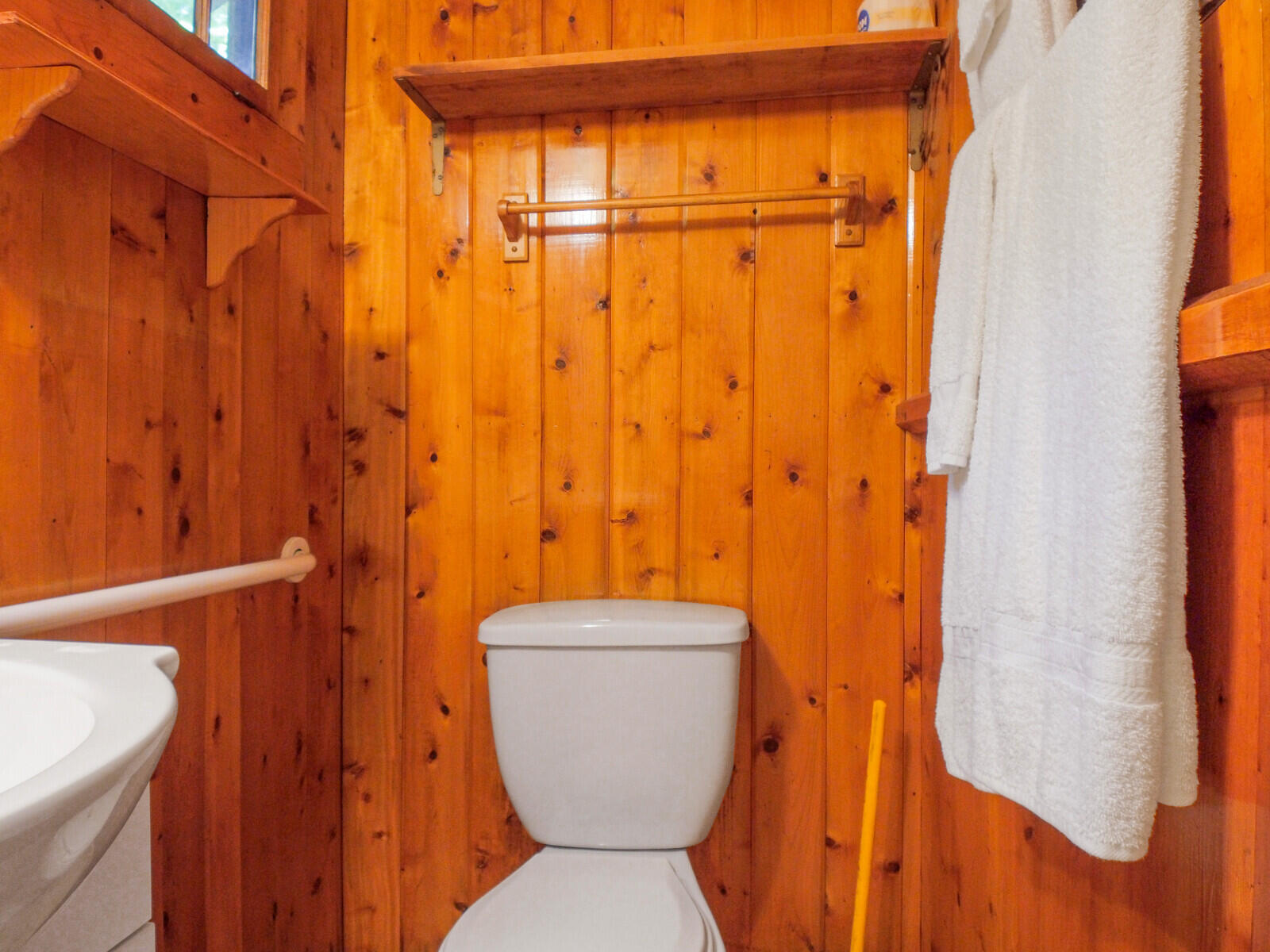103 Taylor Woods Road Belgrade ME 04917
