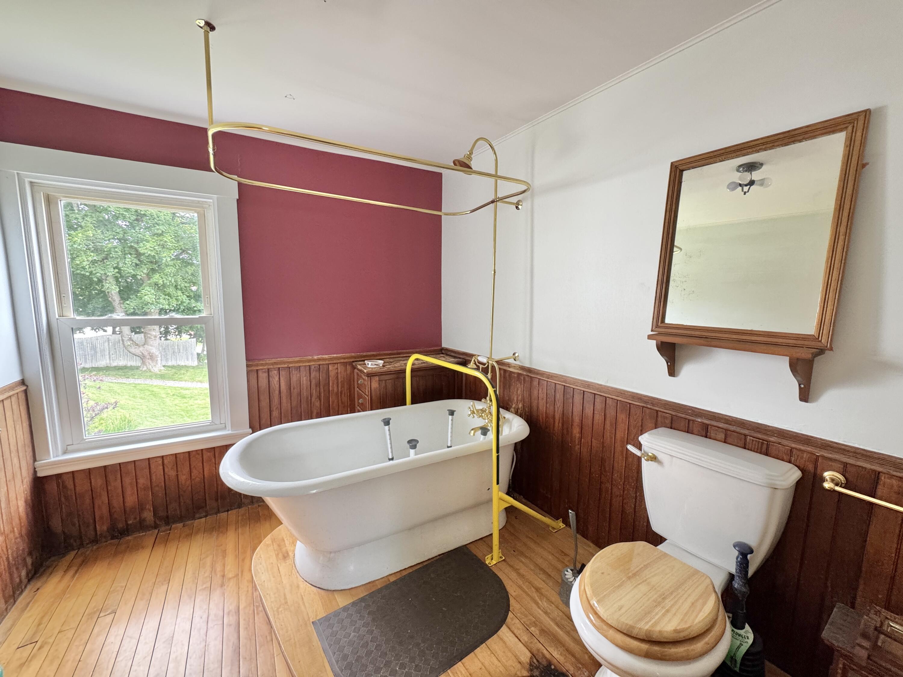 105 Main Street Bucksport ME 04416